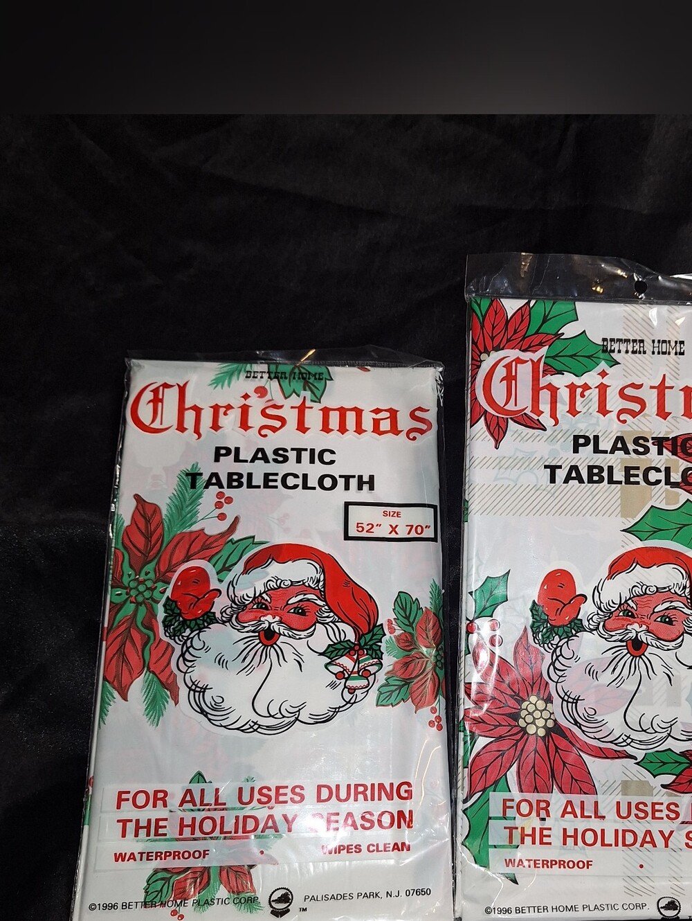 Rare New 1996 Vintage Christmas Tablecloths~Better Home~1996~52x70~Santa